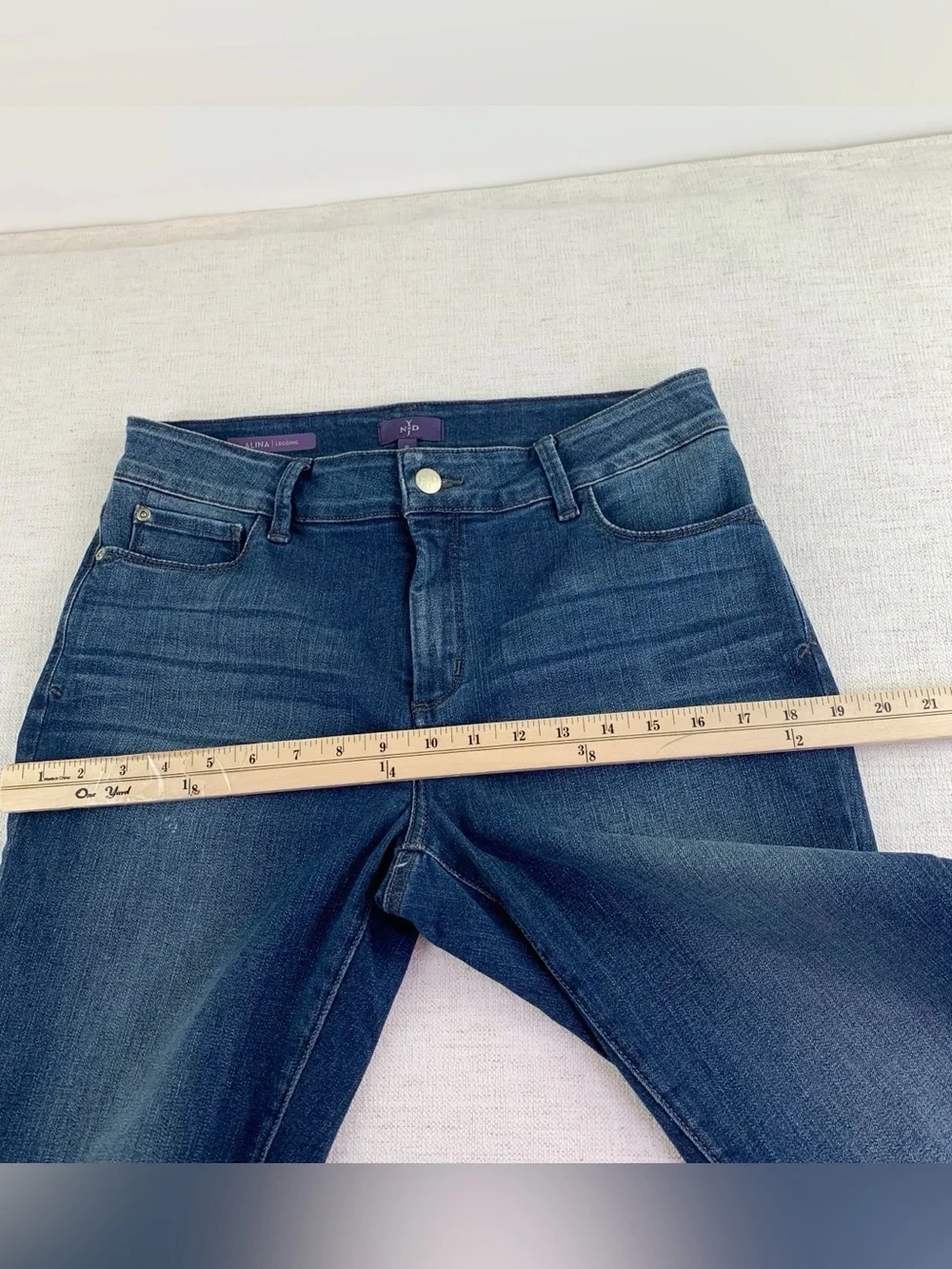 NYDJ high rise Alina Legging lift tuck technology skinny jeans women's size 8